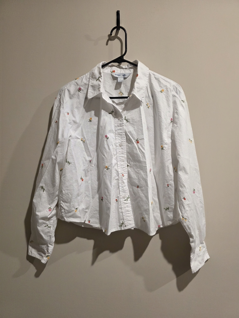Old Navy Women's Large White Cropped Button Up Shirt Small Floral Embroidery